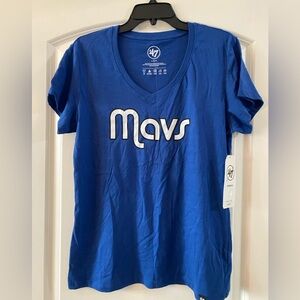 Women's Dallas Mavs T-Shirt - Size L - NWT